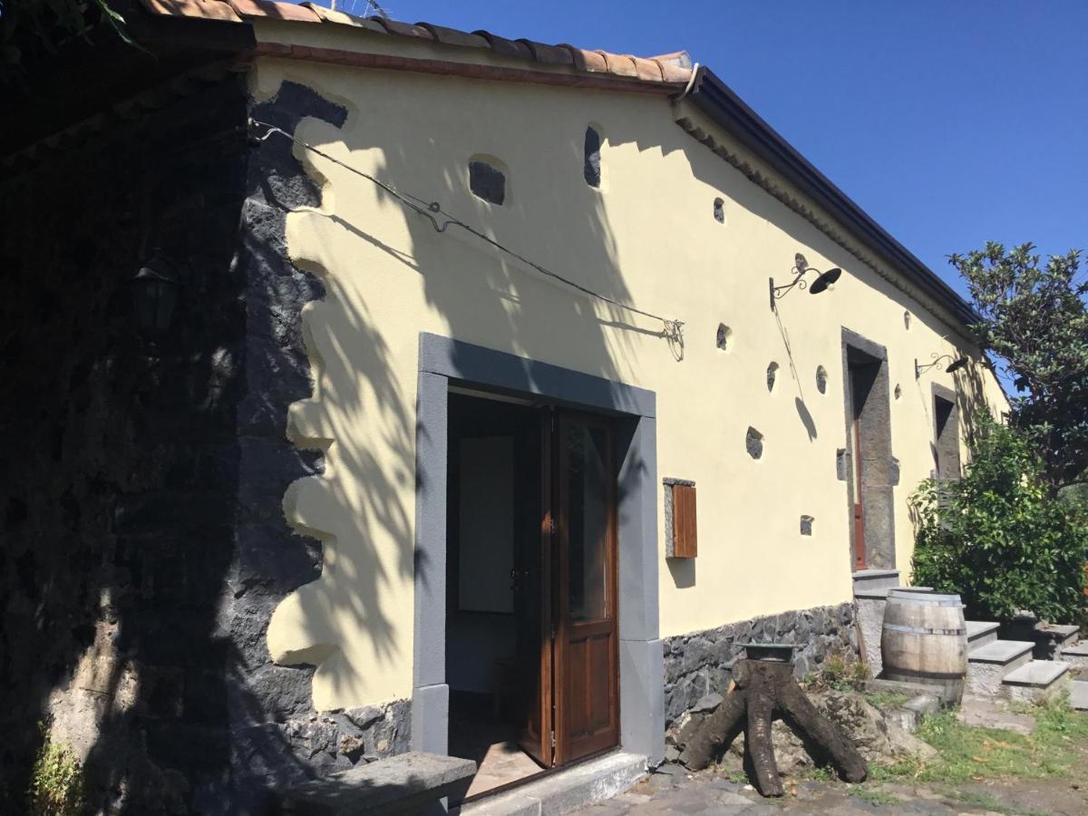 Suite In Vigneto Passopisciaro Exterior photo